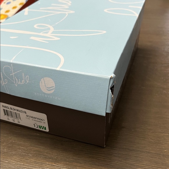 new! Lifestride Blush Multi Parigi Heels. WIDE WIDTH - Picture 13 of 13